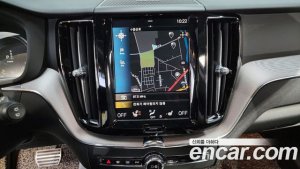 Volvo XC60 T8 R-line 2021 года из Южной Кореи