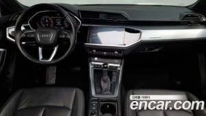 Audi Q3 35 TDI Premium 2020 года из Южной Кореи