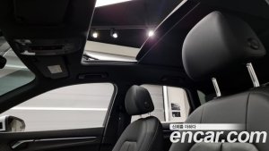 Audi Q3 35 TDI Premium 2020 года из Южной Кореи