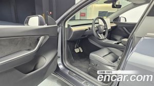 Tesla Model Y Performance 2021 года из Южной Кореи
