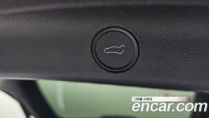 Tesla Model Y Performance 2021 года из Южной Кореи