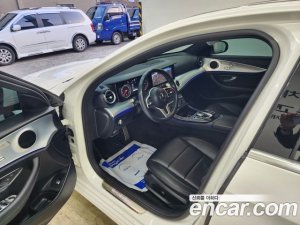 Mercedes-Benz E-Class E250 Avantgarde 2020 года из Южной Кореи