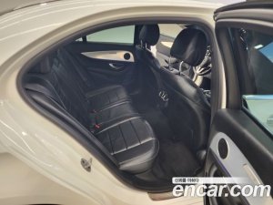 Mercedes-Benz E-Class E250 Avantgarde 2020 года из Южной Кореи