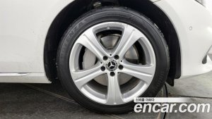 Mercedes-Benz E-Class E300 4MATIC Exclusive 2020 года из Южной Кореи