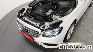 Mercedes-Benz E-Class E300 4MATIC Exclusive 2020 года из Южной Кореи