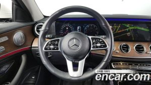 Mercedes-Benz E-Class E300 4MATIC Exclusive 2020 года из Южной Кореи