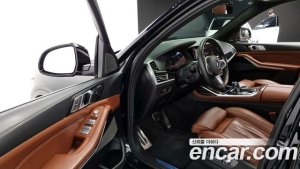 BMW X7 xDrive 40d M Sport 6인승 2021 года из Южной Кореи