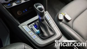 Hyundai AVANTE 1.6 2020 года из Южной Кореи