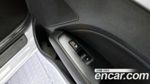 Hyundai AVANTE 1.6 2020 года из Южной Кореи