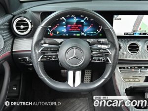 Mercedes-Benz E-Class E350 4MATIC AMG Line 2021 года из Южной Кореи