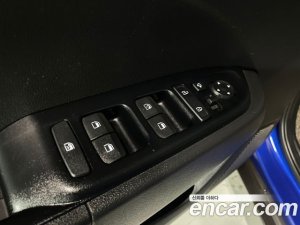 Hyundai Venue 1.6 Modern 2020 года из Южной Кореи