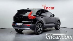 Volvo XC40 B4 Inscription 2021 года из Южной Кореи