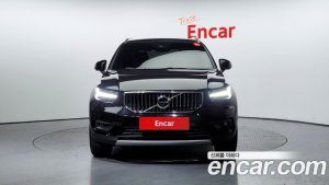 Volvo XC40 B4 Inscription 2021 года из Южной Кореи