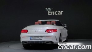 Mercedes-Benz C-Class C200 Cabriolet 2021 года из Южной Кореи