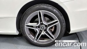 Mercedes-Benz C-Class C200 Cabriolet 2021 года из Южной Кореи