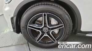 Mercedes-Benz GLC-Class GLC300 4MATIC Coupe 2020 года из Южной Кореи