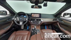 BMW 5-Series 530e M Sport 2021 года из Южной Кореи