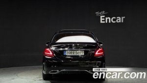 Mercedes-Benz C-Class C200 AMG Line 2021 года из Южной Кореи