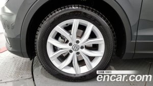 Volkswagen Tiguan 2.0 TDI Premium 2020 года из Южной Кореи