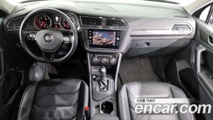 Volkswagen Tiguan 2.0 TDI Premium 2020 года из Южной Кореи