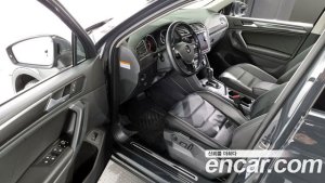 Volkswagen Tiguan 2.0 TDI Premium 2020 года из Южной Кореи
