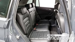 Volkswagen Tiguan 2.0 TDI Premium 2020 года из Южной Кореи