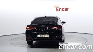 Hyundai AVANTE 1.6 2021 года из Южной Кореи