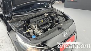 Hyundai AVANTE 1.6 2021 года из Южной Кореи