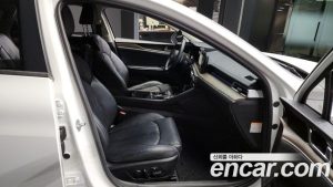 Kia K5 Signature 2020 года из Южной Кореи
