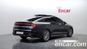 Kia K5 Signature 2021 года из Южной Кореи