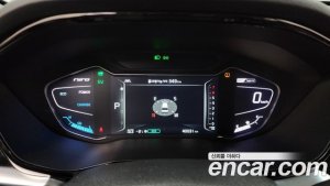 Kia Niro 1.6 HEV 2022 года из Южной Кореи