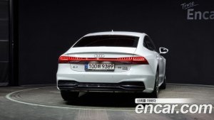Audi A7 55 TFSI 4WD Premium 2021 года из Южной Кореи