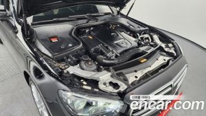 Mercedes-Benz E-Class E250 Exclusive 2021 года из Южной Кореи
