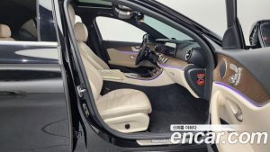 Mercedes-Benz E-Class E250 Exclusive 2021 года из Южной Кореи