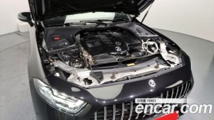 Mercedes-Benz CLS-Class CLS300d AMG Line 2020 года из Южной Кореи