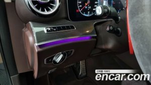 Mercedes-Benz CLS-Class CLS300d AMG Line 2020 года из Южной Кореи