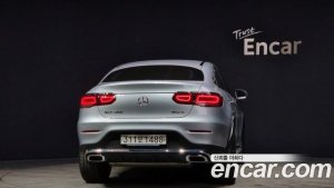 Mercedes-Benz GLC-Class GLC300 4MATIC Coupe 2020 года из Южной Кореи