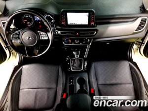 Kia Seltos Бензин 1.6 Turbo 2WD 2022 года из Южной Кореи