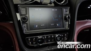 Bentley Bentayga 4.0 V8 2020 года из Южной Кореи