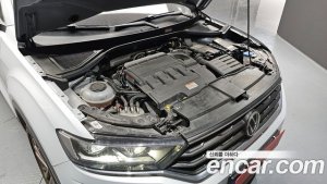 Volkswagen T-Roc 2.0 TDI Prestige 2021 года из Южной Кореи