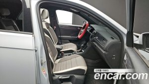 Volkswagen T-Roc 2.0 TDI Prestige 2021 года из Южной Кореи