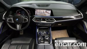 BMW X7 xDrive 40i M Sport 6인승 2020 года из Южной Кореи