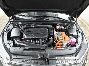 Kia K5 Signature 2021 года из Южной Кореи