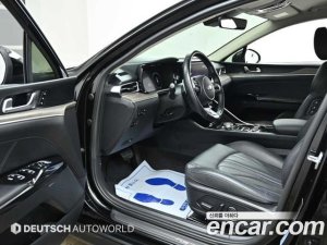 Kia K5 Signature 2021 года из Южной Кореи