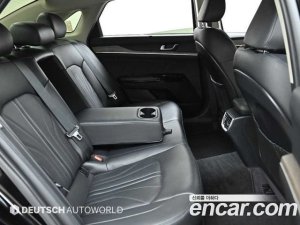 Kia K5 Signature 2021 года из Южной Кореи