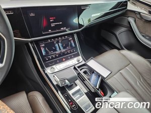 Audi A8 55 TFSI 4WD LWB 2021 года из Южной Кореи