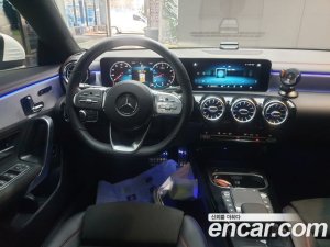 Mercedes-Benz CLA-Class CLA250 4MATIC 2020 года из Южной Кореи
