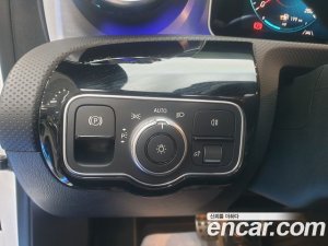 Mercedes-Benz CLA-Class CLA250 4MATIC 2020 года из Южной Кореи