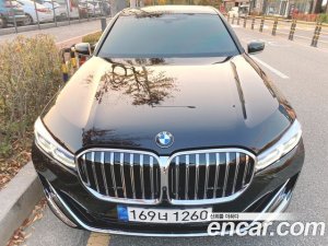 BMW 7-Series 740i Design Pure Excellence 2021 года из Южной Кореи