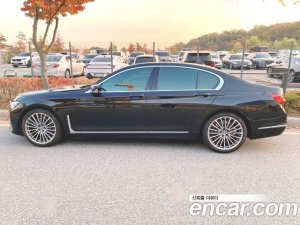 BMW 7-Series 740i Design Pure Excellence 2021 года из Южной Кореи